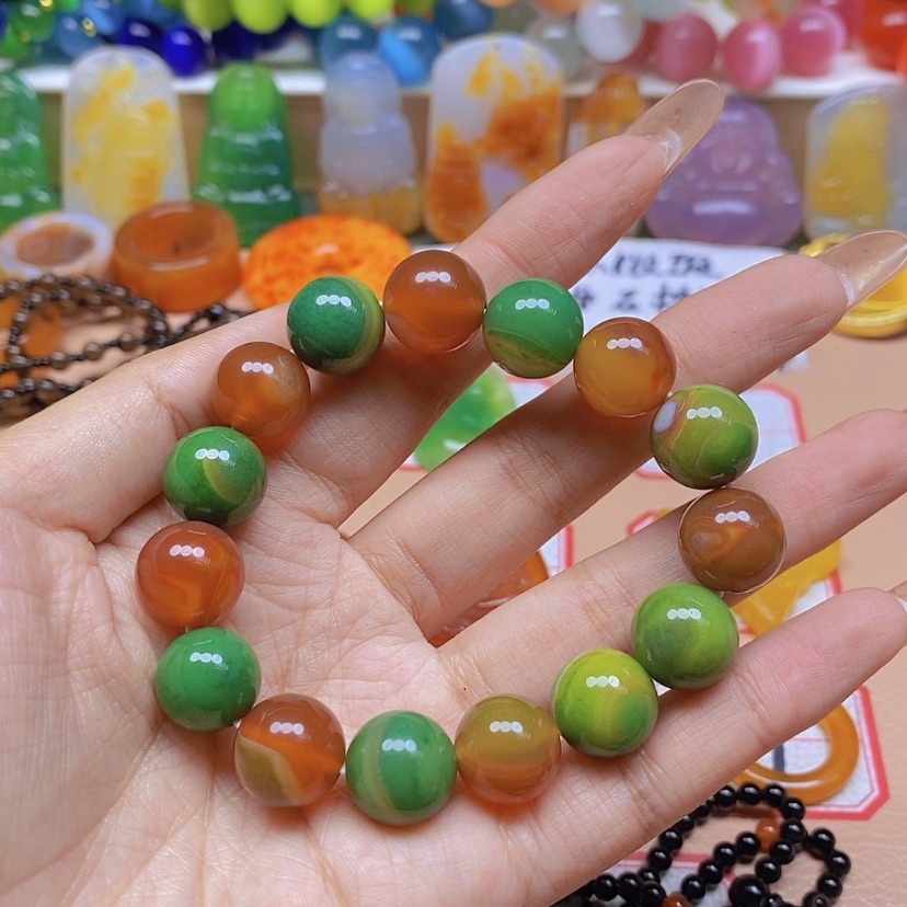 【闪购商品】玛瑙/玉髓颈饰未镶嵌回**笑