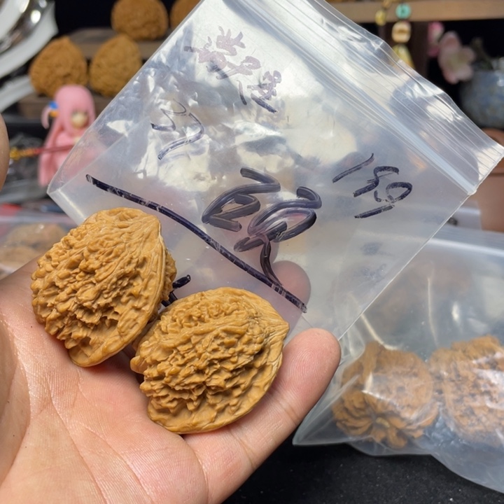 文玩核桃把件硕满天星