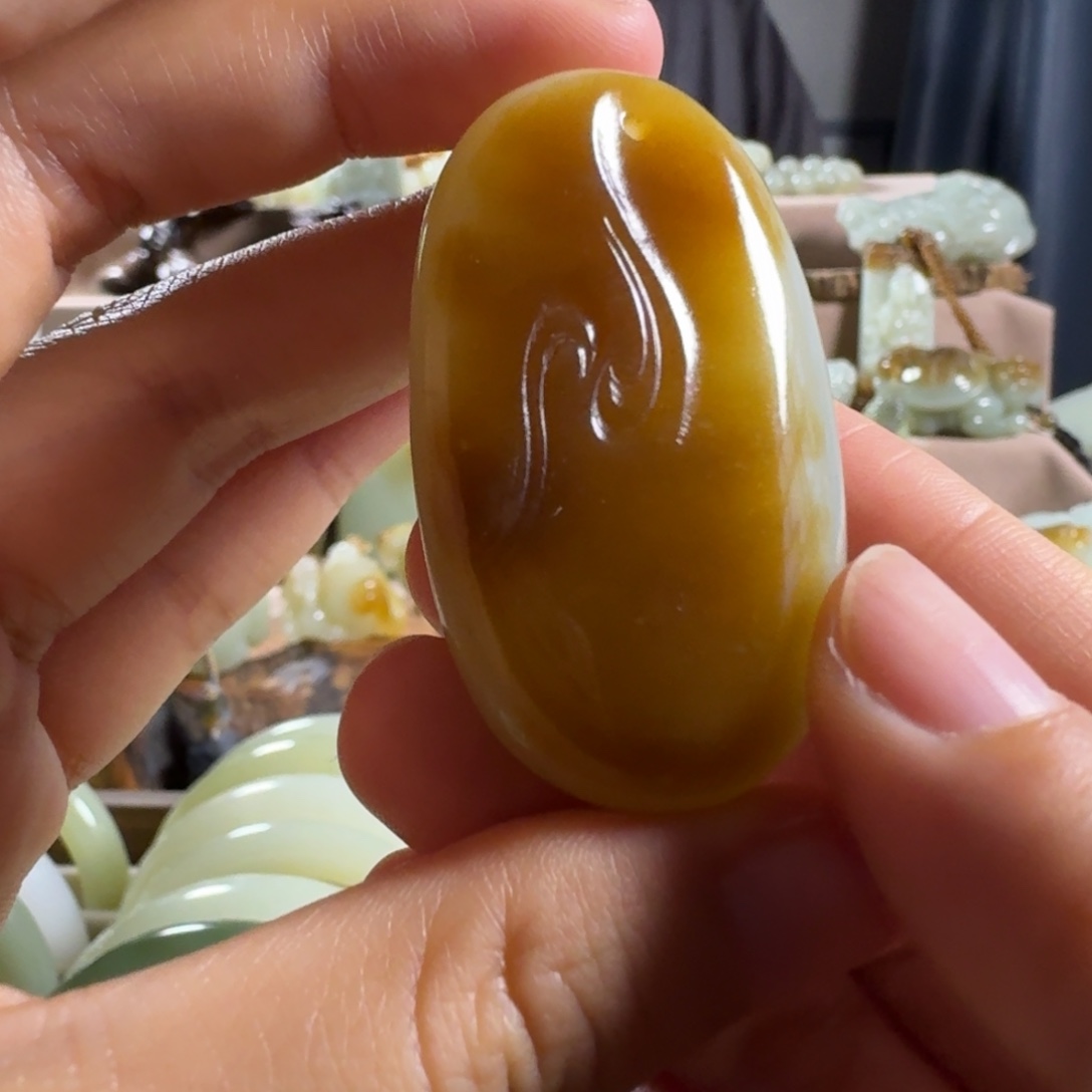 和田玉（糖玉）未镶嵌手链