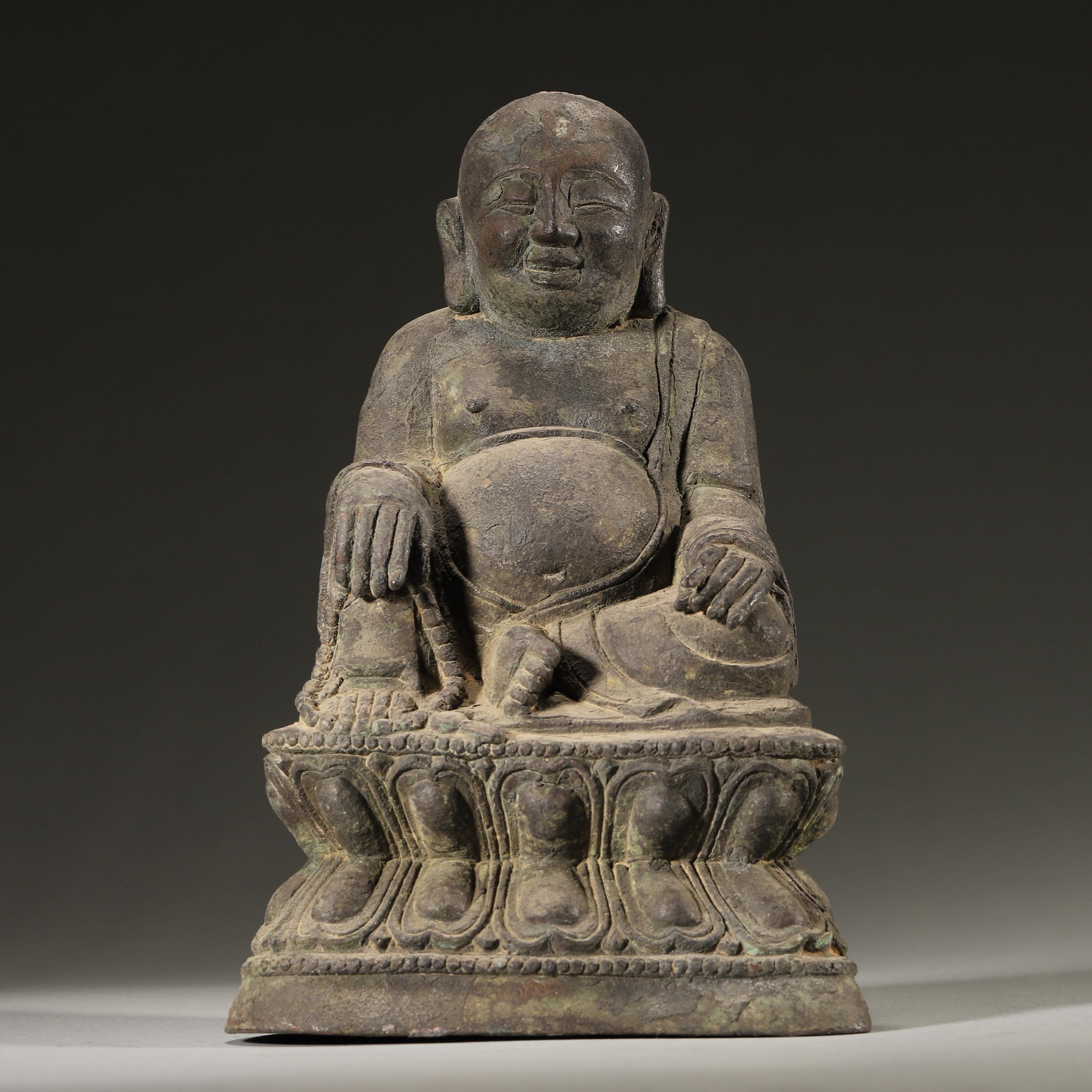 Lot06明代 铜弥勒像