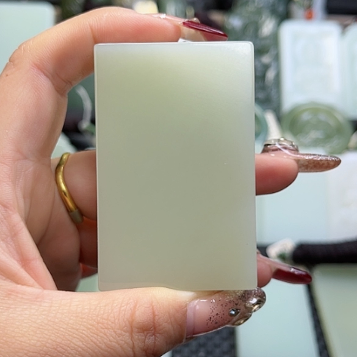 【闪购商品】和田玉颈饰未镶嵌《**》