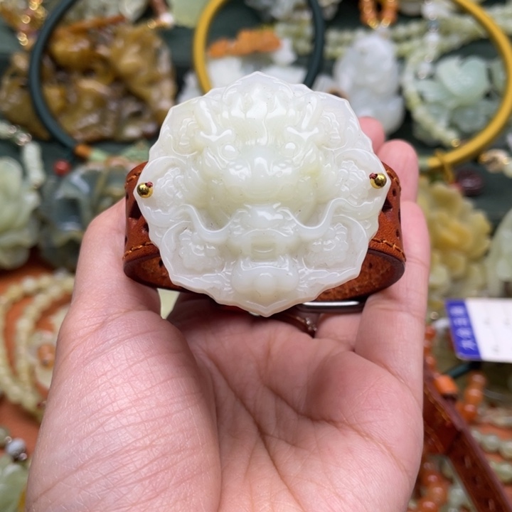 蛇纹石玉手牌合金