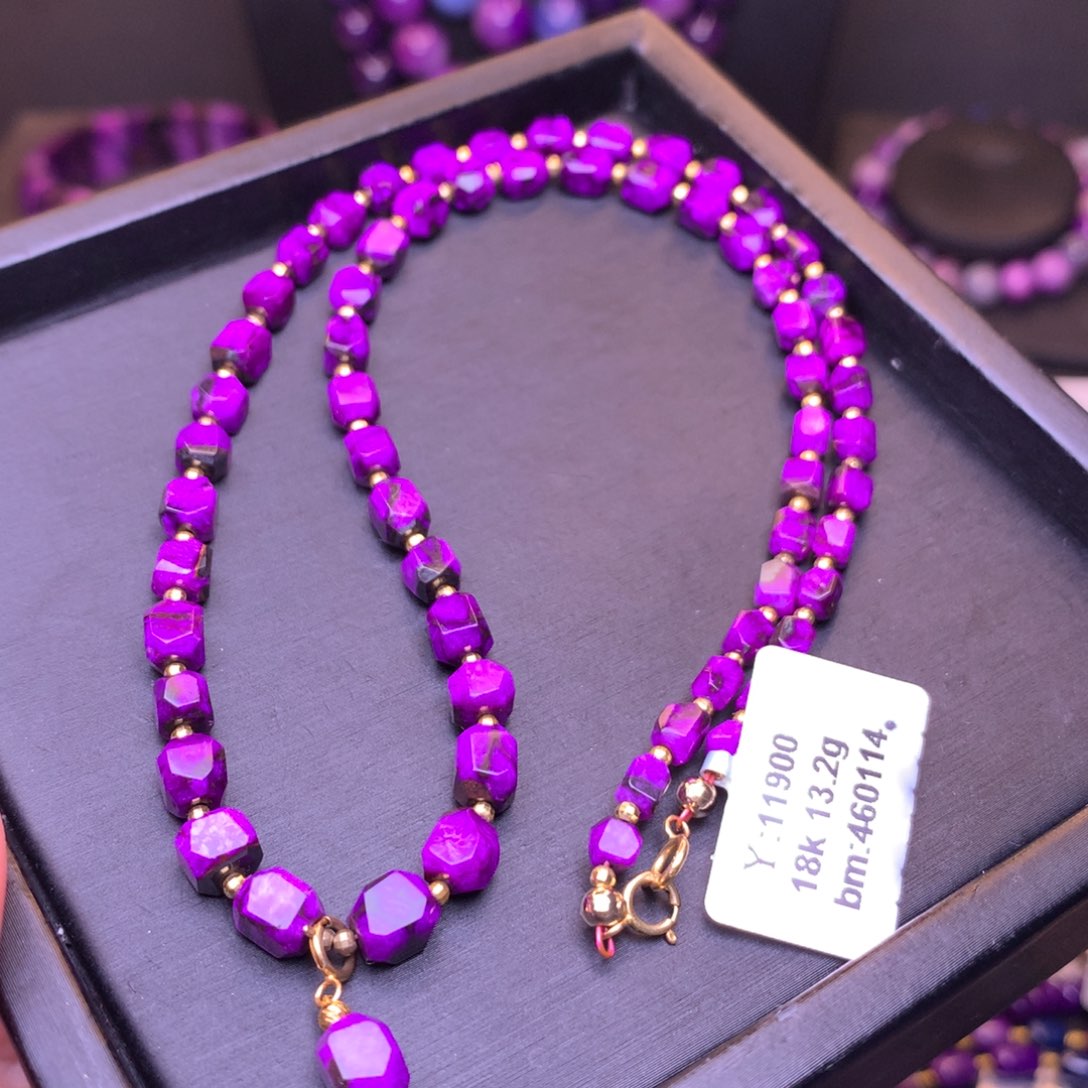 苏纪石（舒俱来）丝绒项链18K金镶嵌