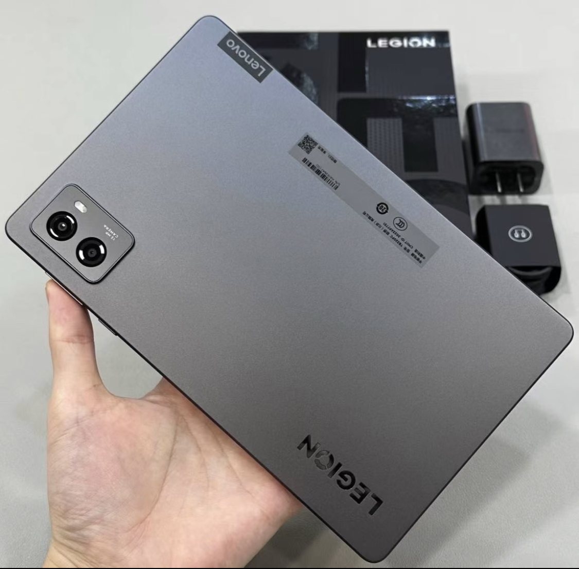 9新 Lenovo/联想 拯救者y700二代2023电竞游戏平板电脑8.8英寸