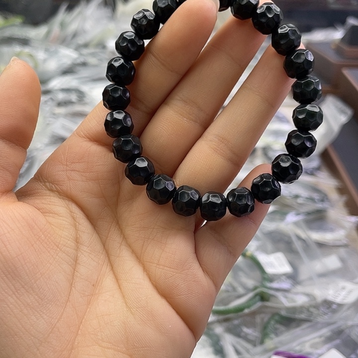 和田玉未镶嵌手串