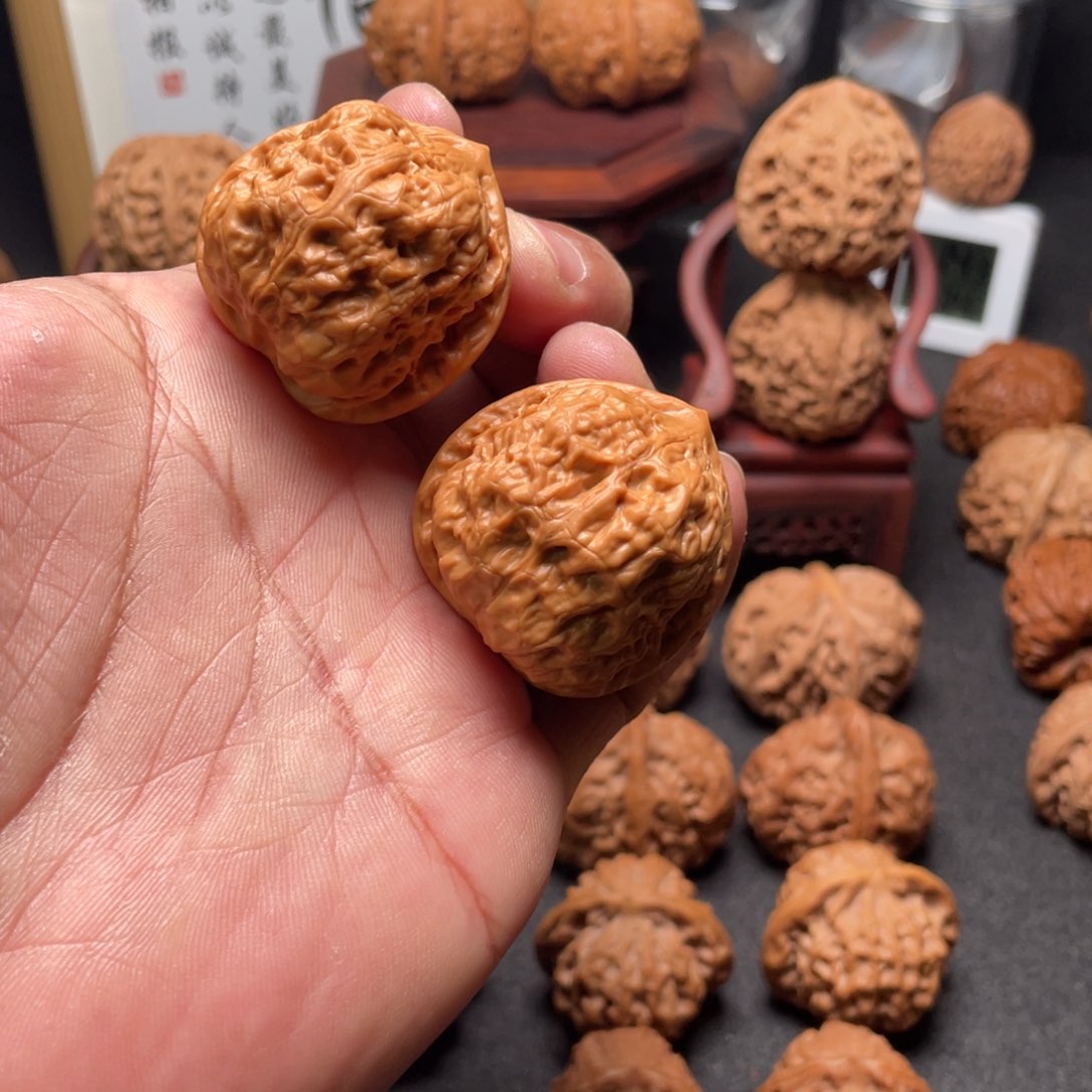 文玩核桃吊坠39野生无名