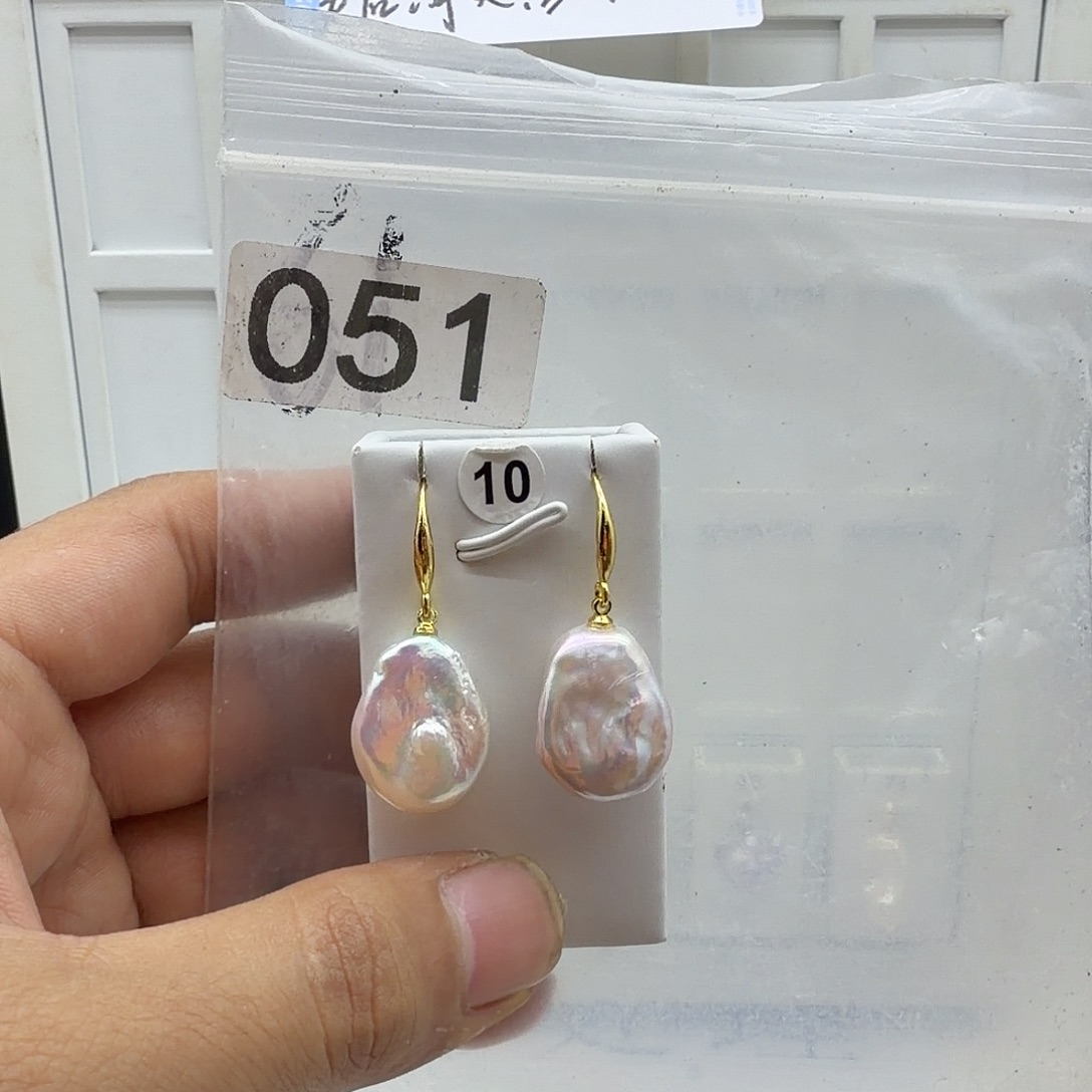 淡水珍珠颈饰合金