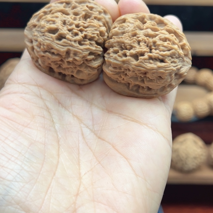 z***1涿鹿南京石文玩核桃