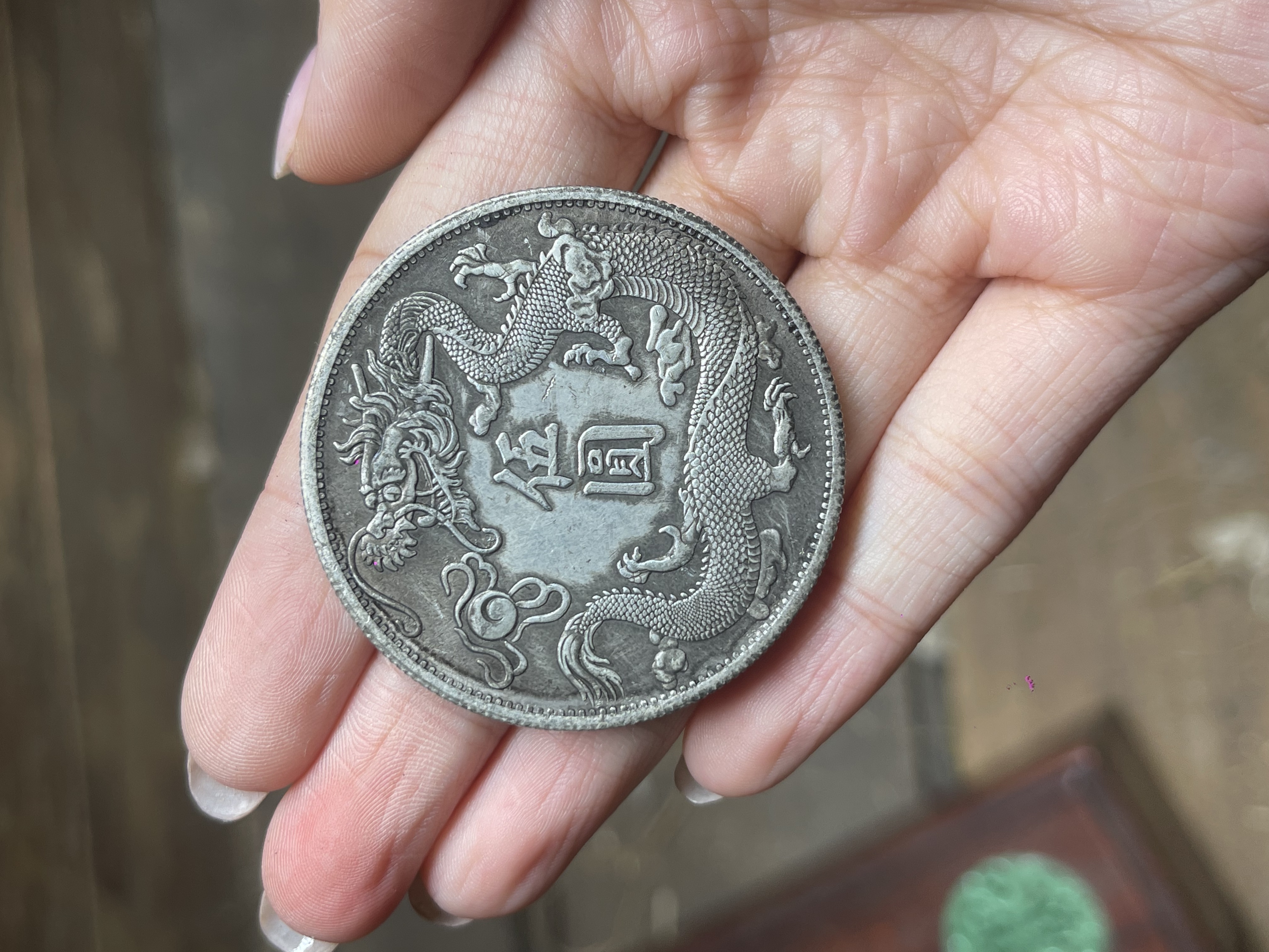 精美手工艺术摆件龙（圆）QB026