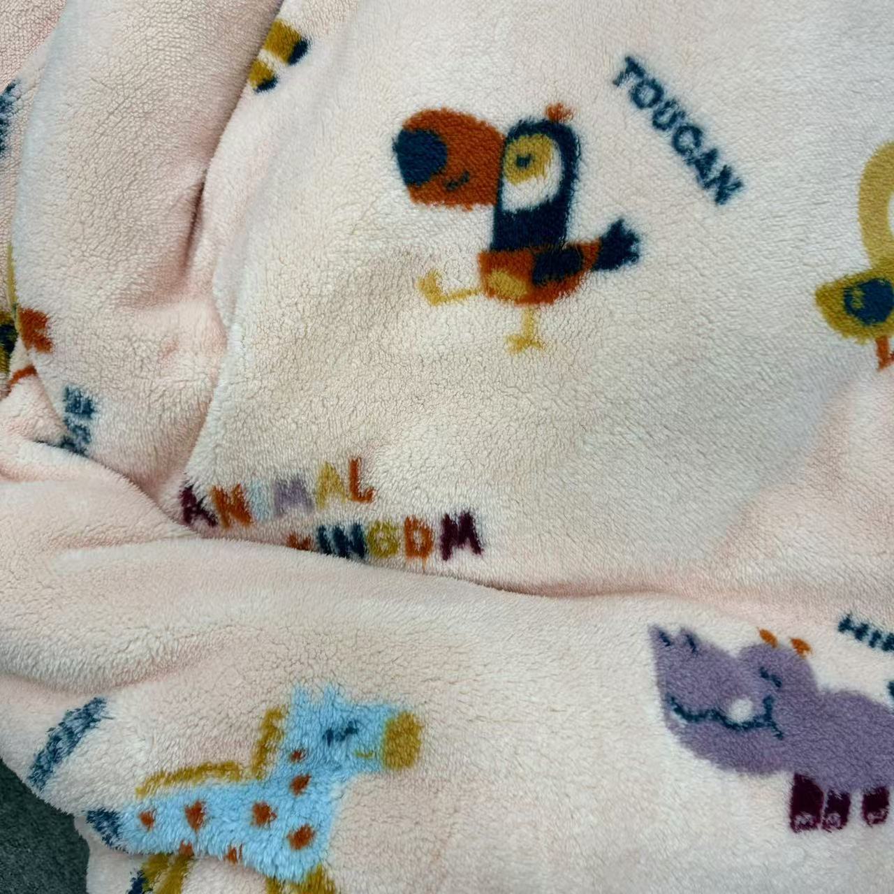 【开心游乐园】150三层加厚舒棉绒居家加厚冬被