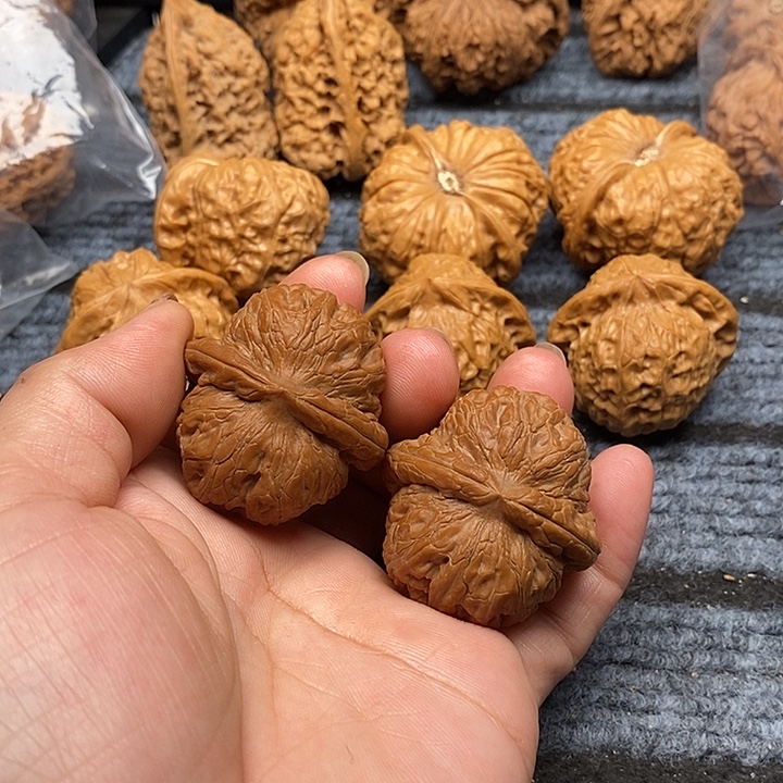 文玩核桃把件全品元宝41尺