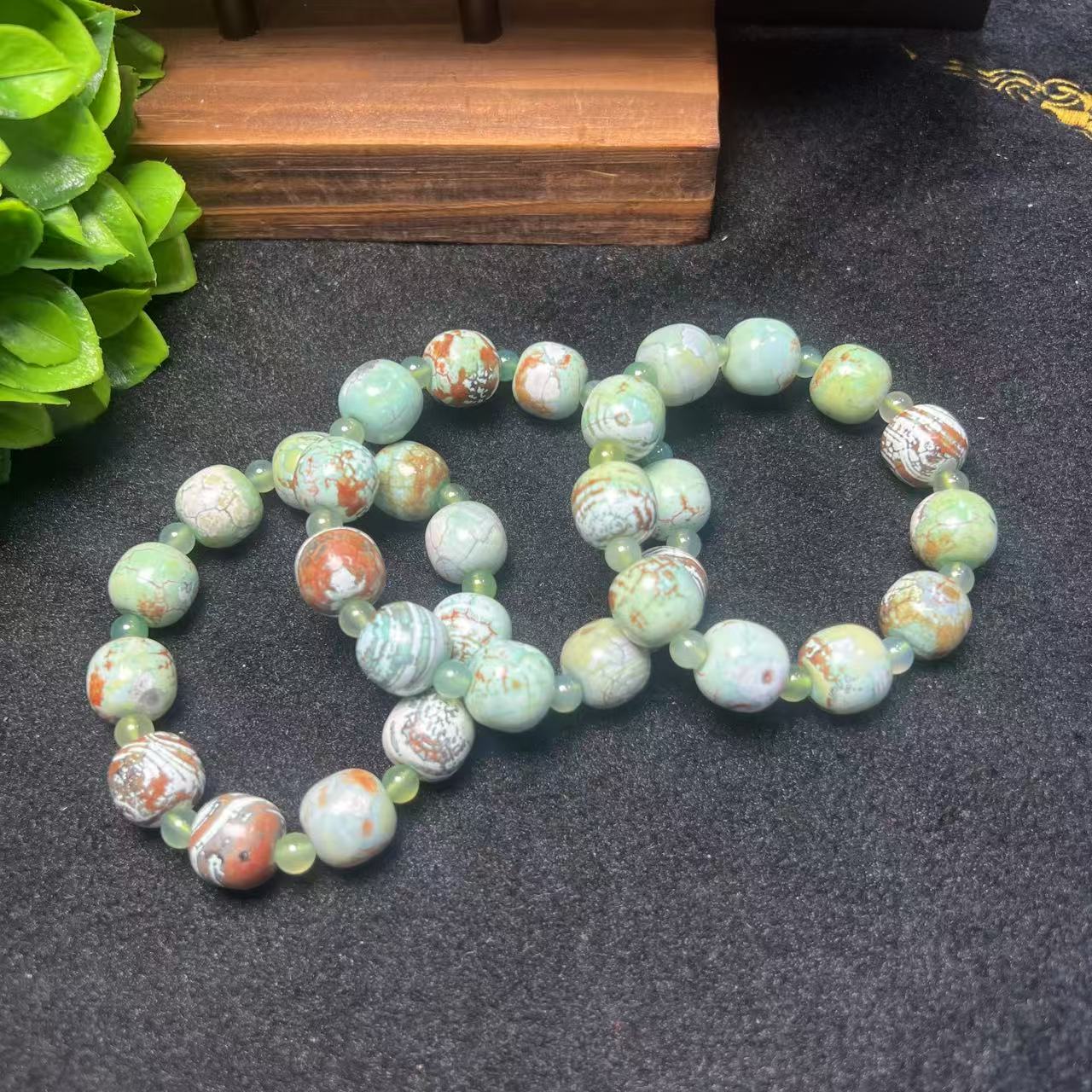 S7915【任会长珠宝】龙纹青花碧灵石玛瑙玉手串-多样性只发一件