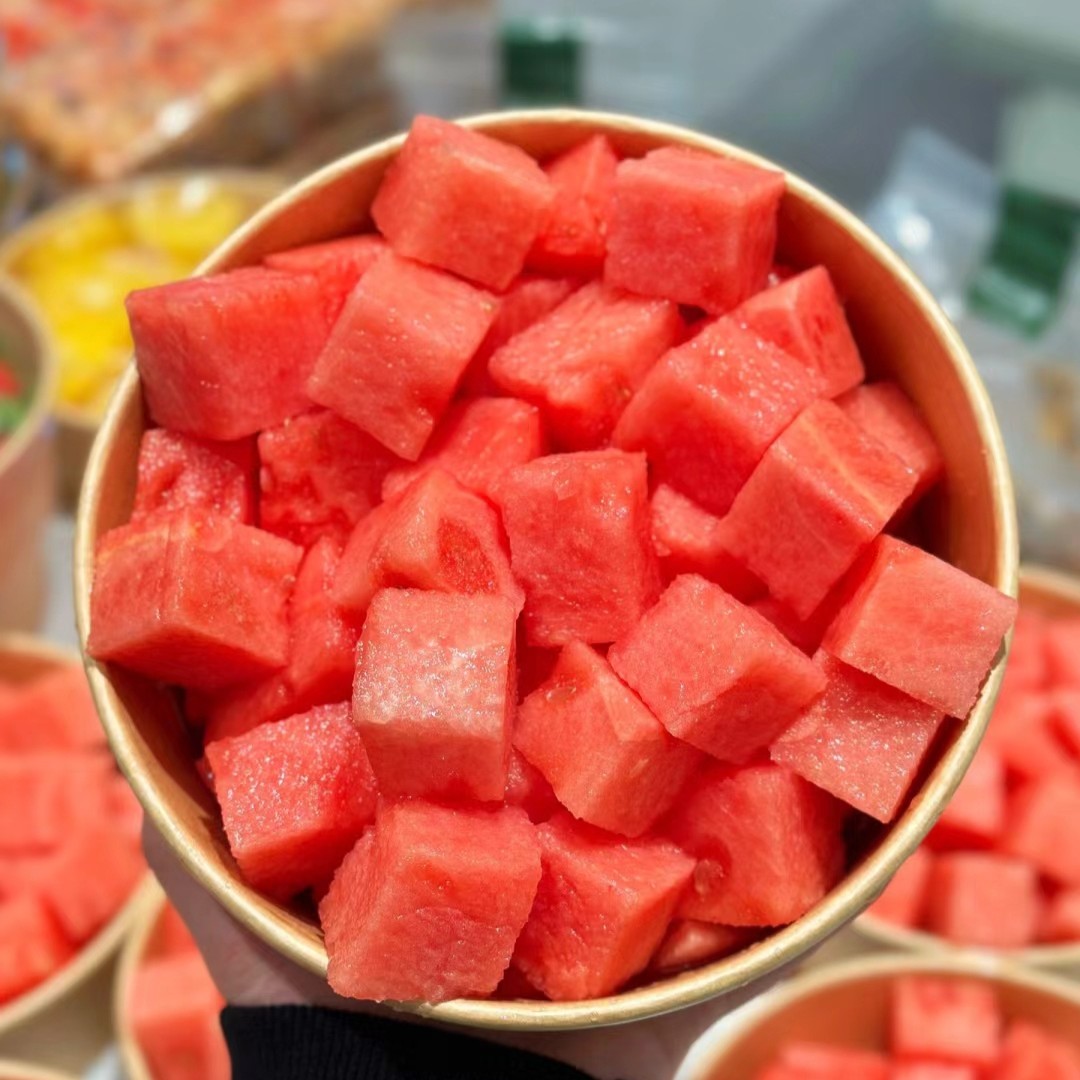 果切200克左右，麒麟西瓜，爽口多汁！