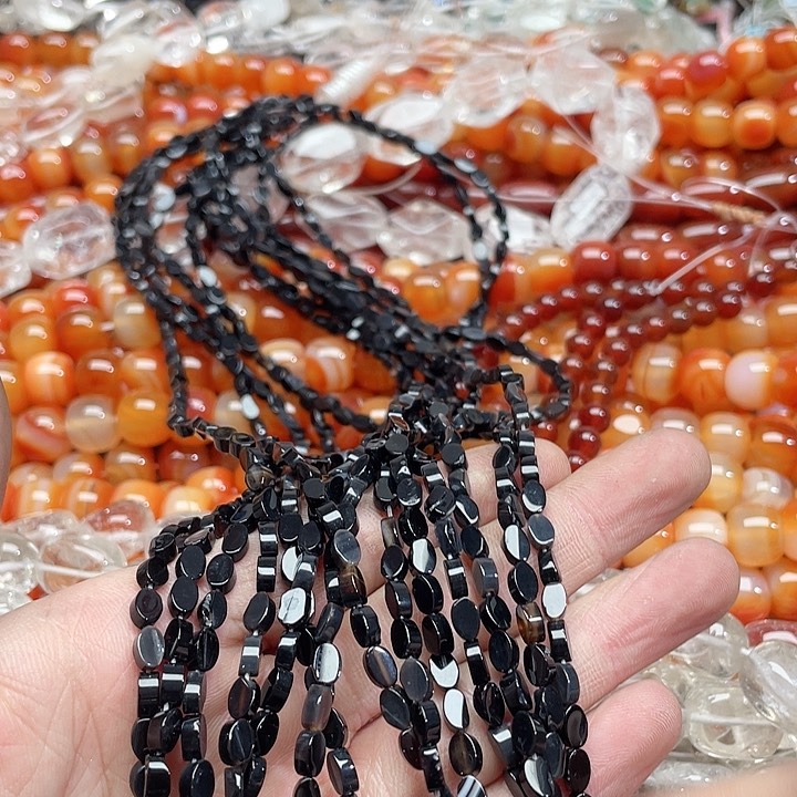 玛瑙/玉髓珠宝半成品未镶嵌一条4x6mm黑玛瑙