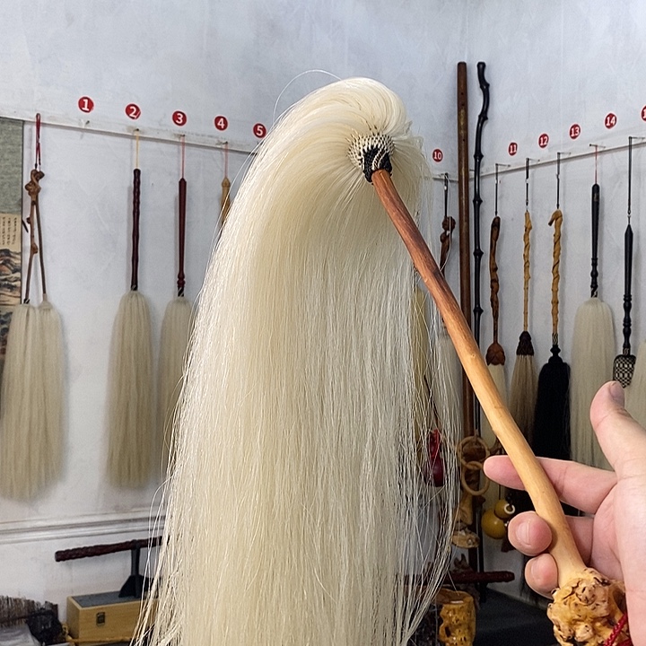 马尾拂尘一物一拍