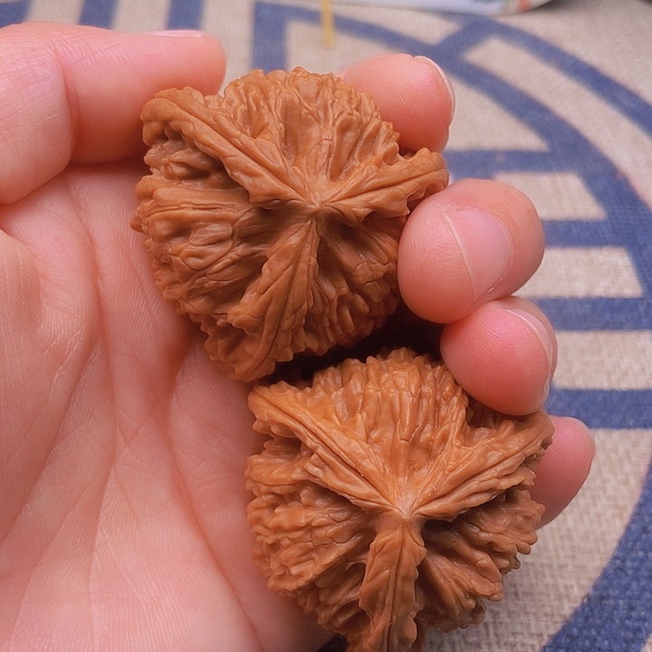 吊坠文玩核桃阿*三棱