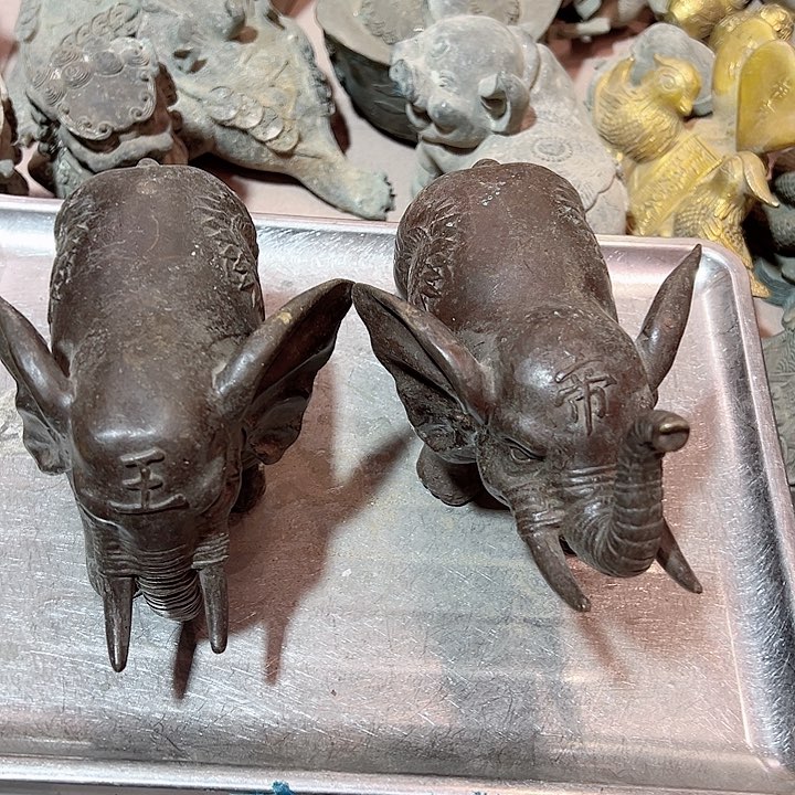 ꧁****黄铜摆件工艺品，