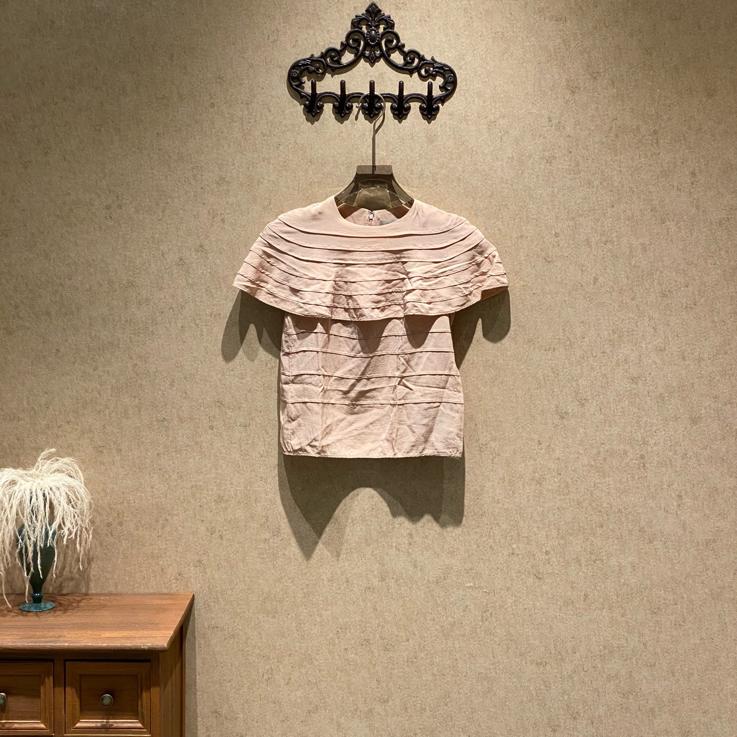 99新 Valentino/华伦天奴 粉色荷叶边桑蚕丝短袖/38码/40206