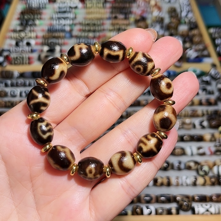 玛瑙/玉髓（覆膜）合金颈饰