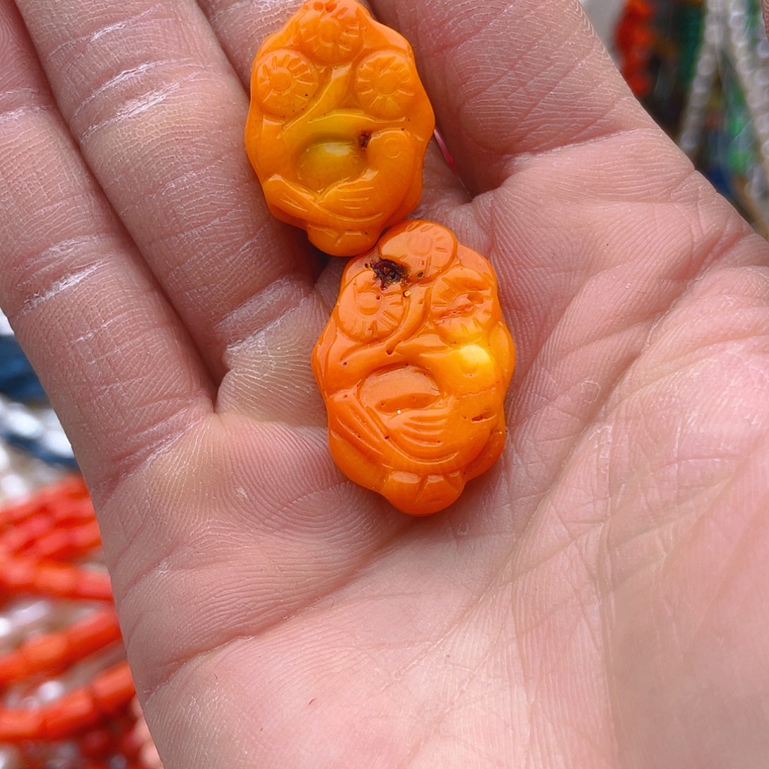 玛瑙/玉髓珠宝半成品未镶嵌三姑娘雕刻1颗