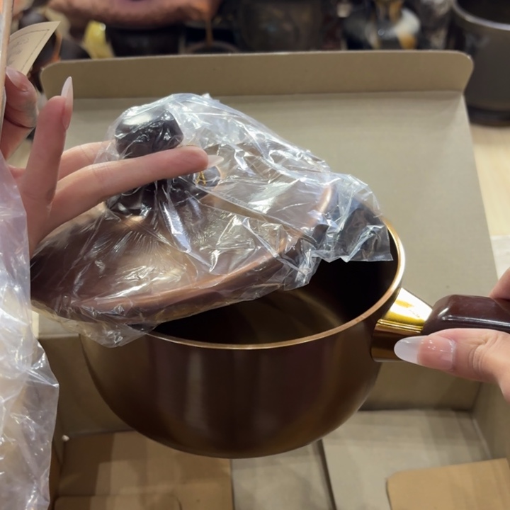 金属古美术置物摆件