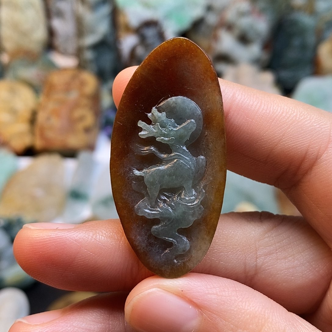 定制翡翠未镶嵌特色84