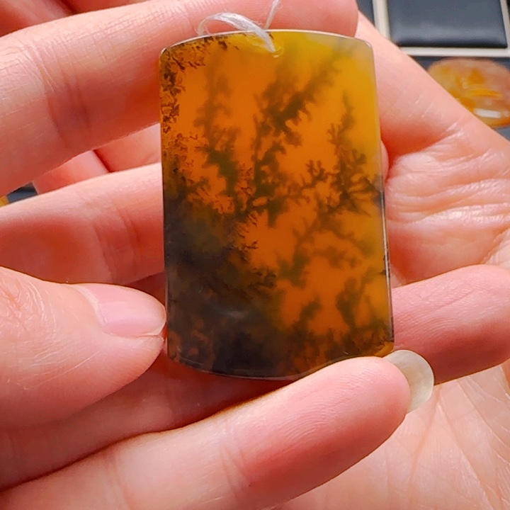 石英质玉（黄龙玉）未镶嵌1