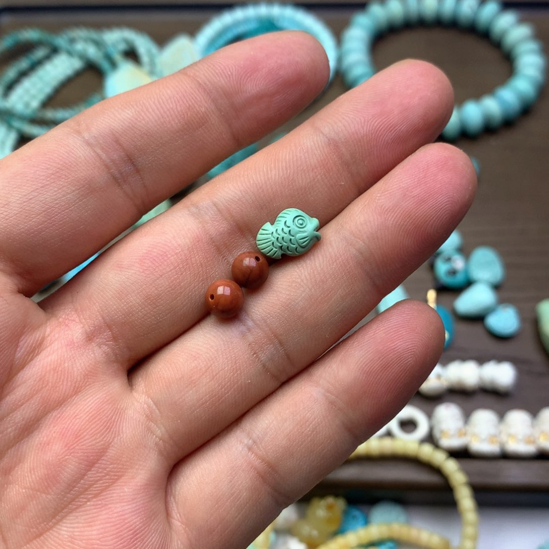 南红玛瑙雕刻未镶嵌