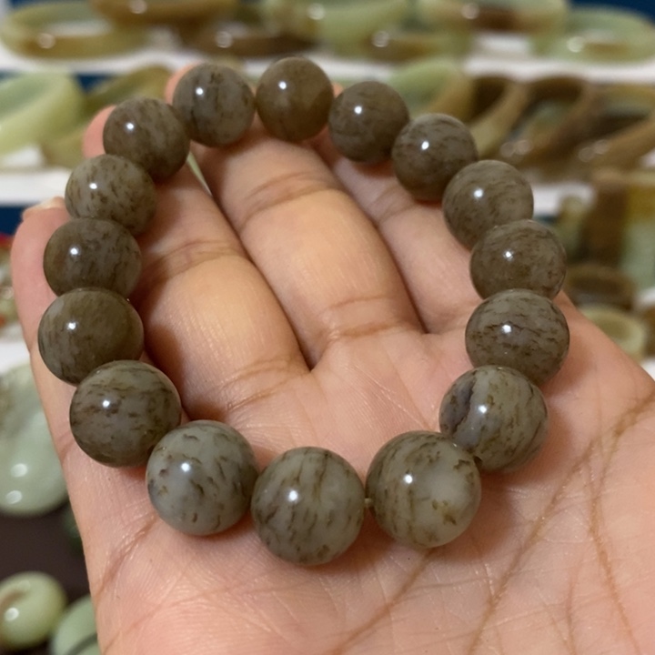 和田玉手链未镶嵌