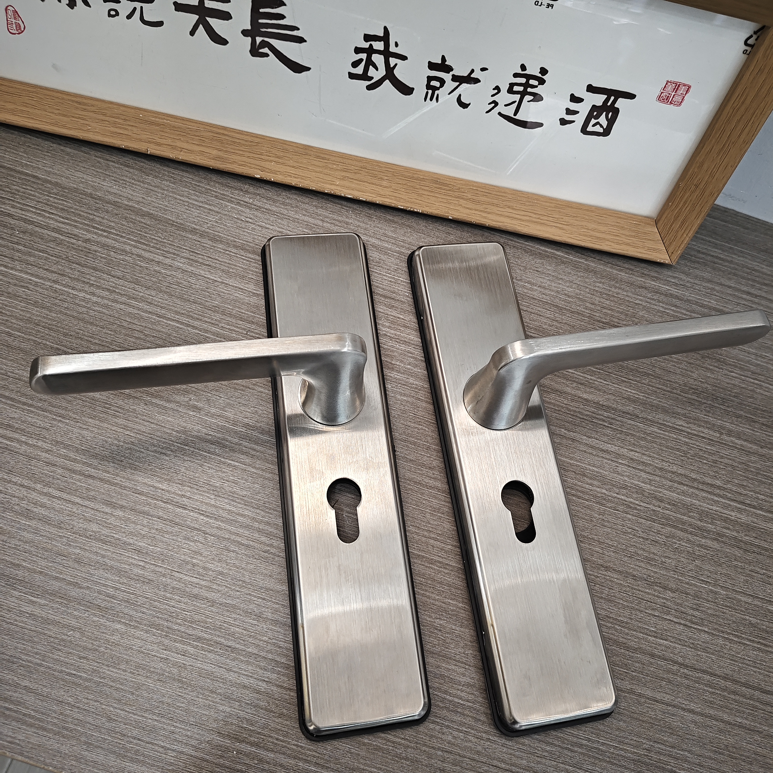 （拍一发十）A03不锈钢可调节孔距室内门拉手双加铁衬50孔秒装拉手