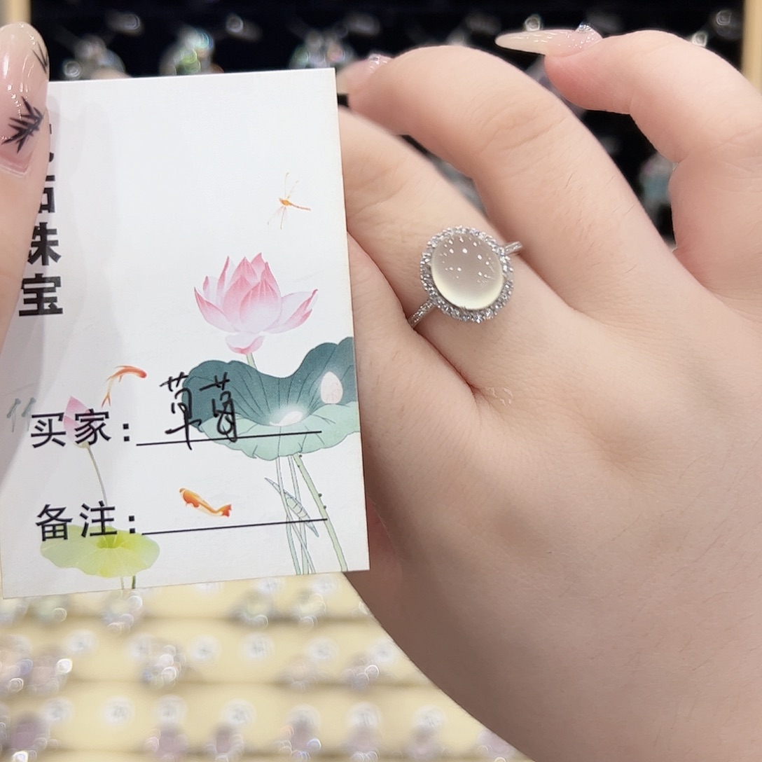 ****水晶戒指银S925镶嵌