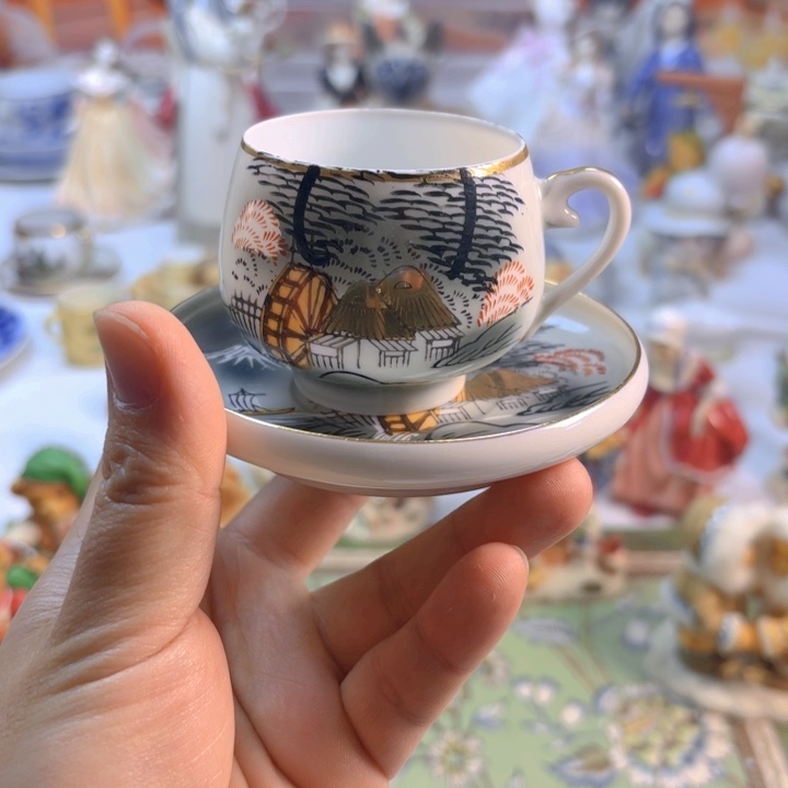 摆件欧洲中古瓷器好看冲鸭！