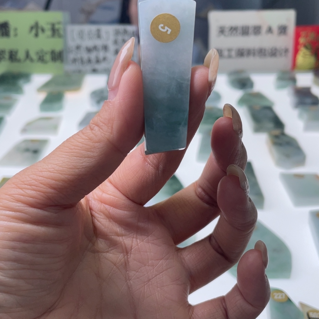 未镶嵌定制翡翠天然翡翠