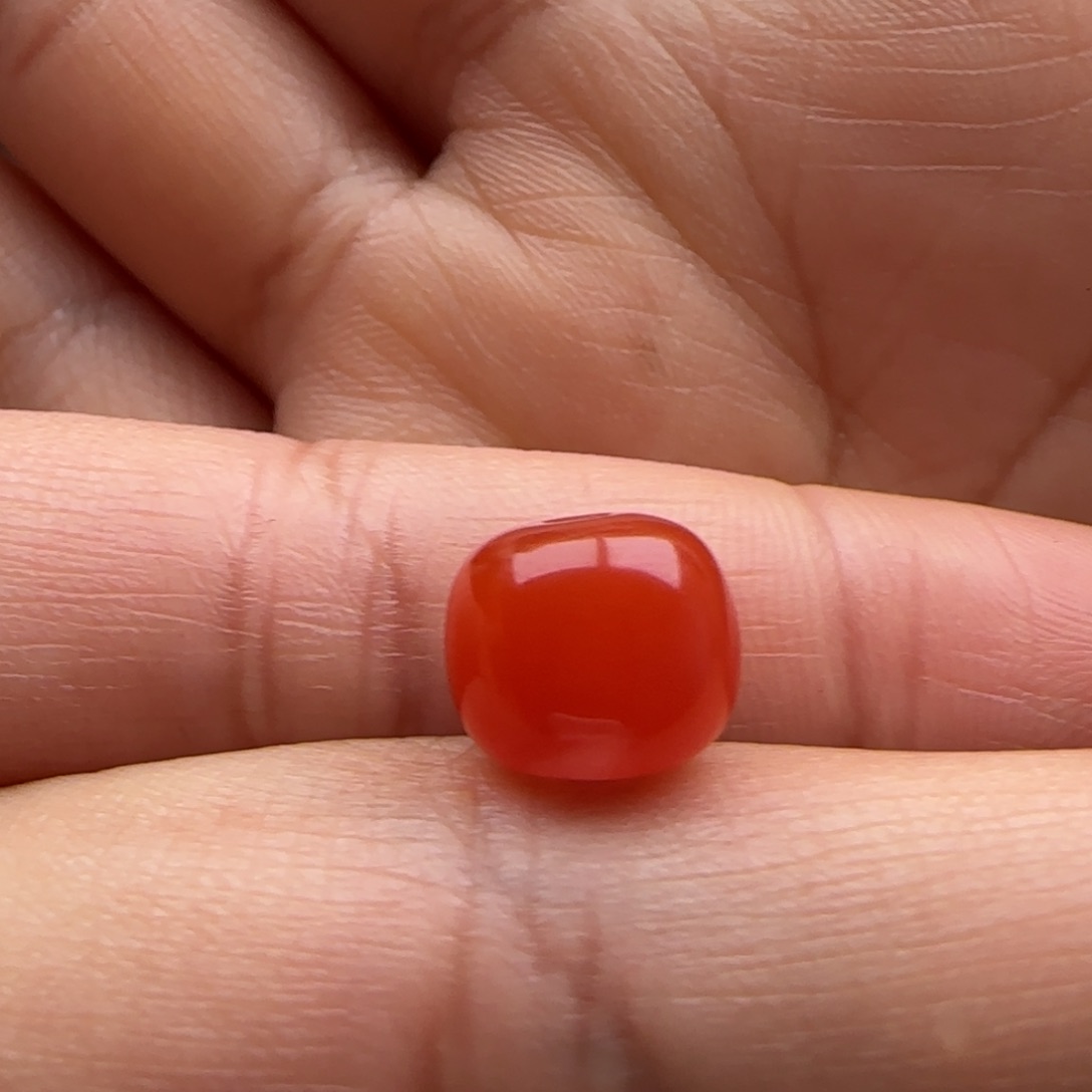 南红玛瑙老型10x8.6未镶嵌?****孔马牙