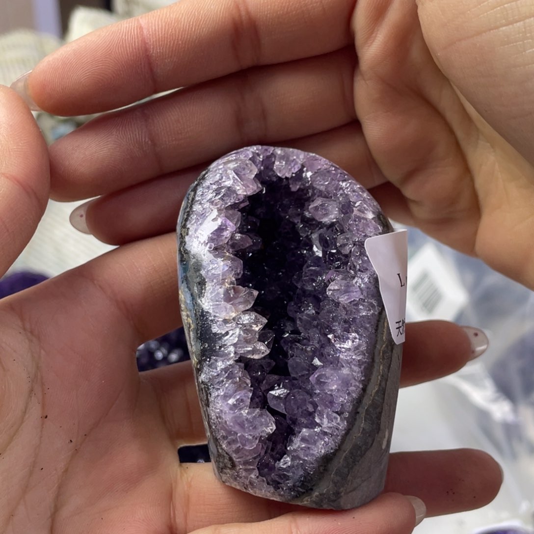 紫晶大型摆件（非配饰）未镶嵌