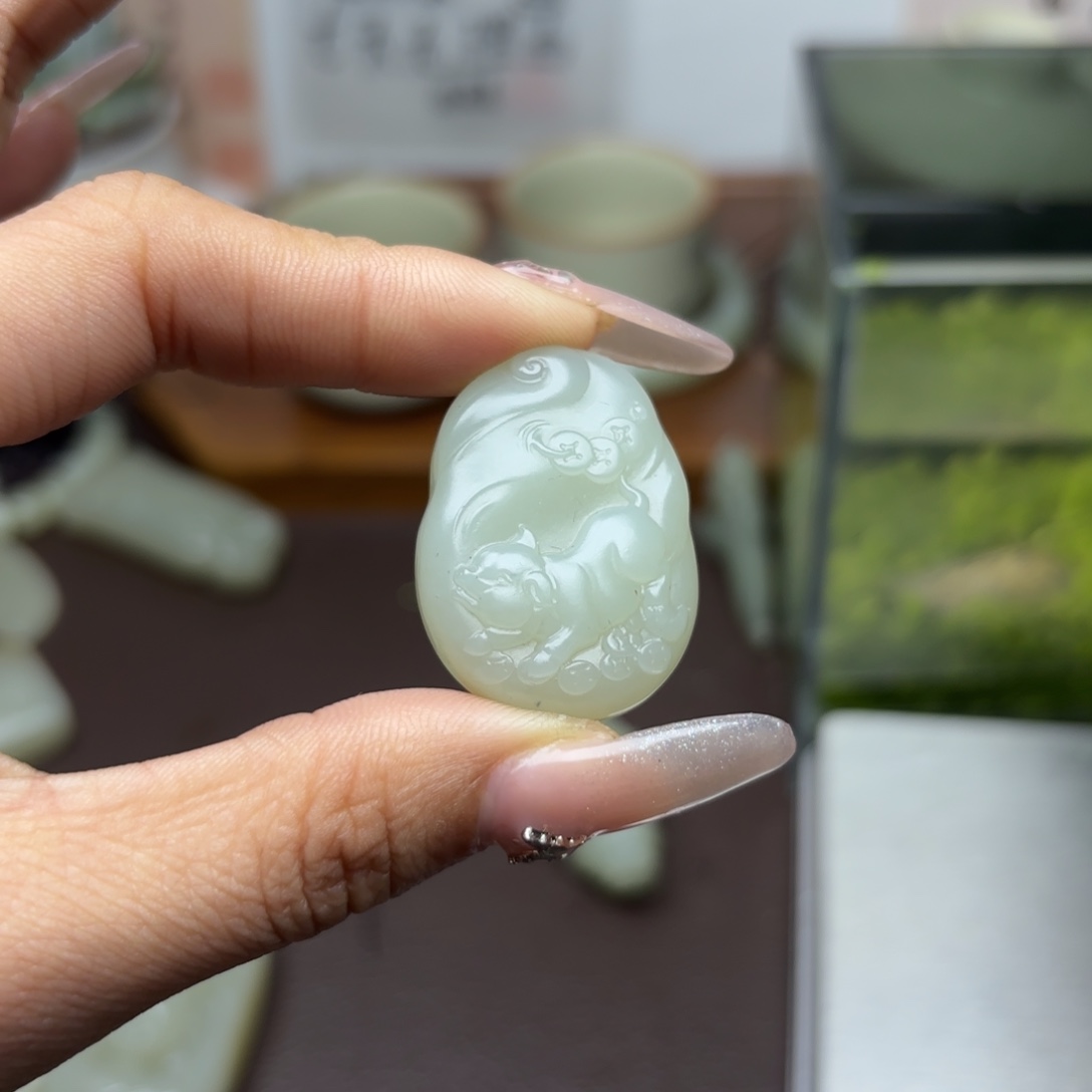 和田玉颈饰未镶嵌