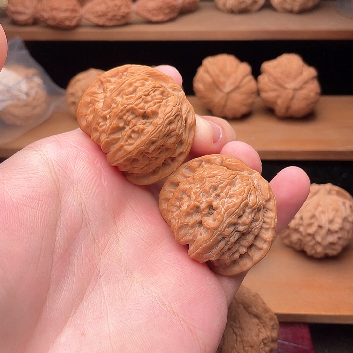 吊坠文玩核桃42全品毕业红皮原装老款球白