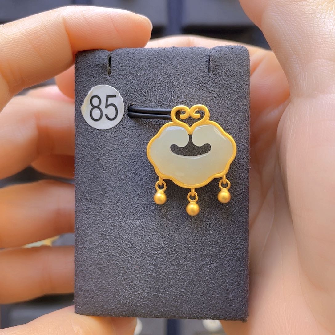 和田玉颈饰银S925镀金镶嵌