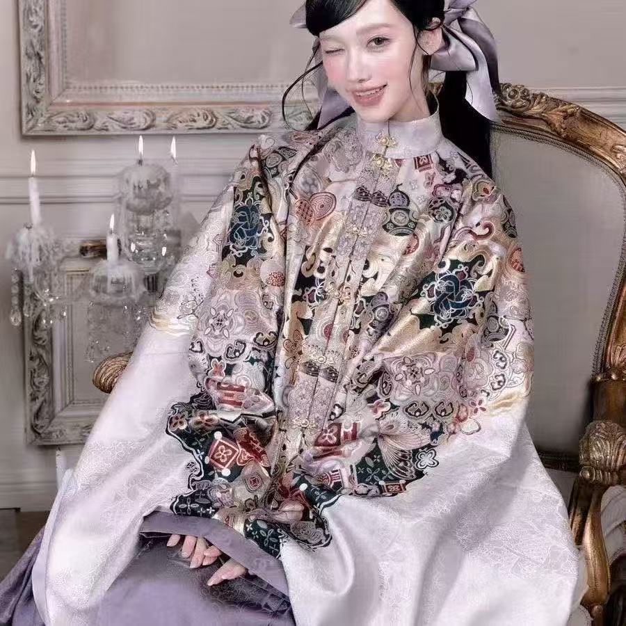 【明烛】新年战袍 明制仿妆花交领上衣织金马面裙两件套汉服