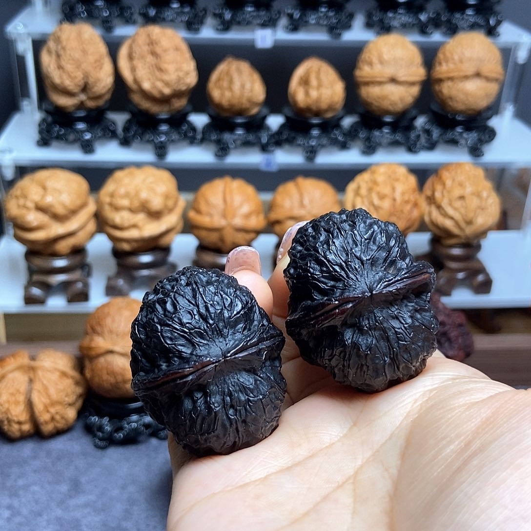 桃核把件8…………41mm