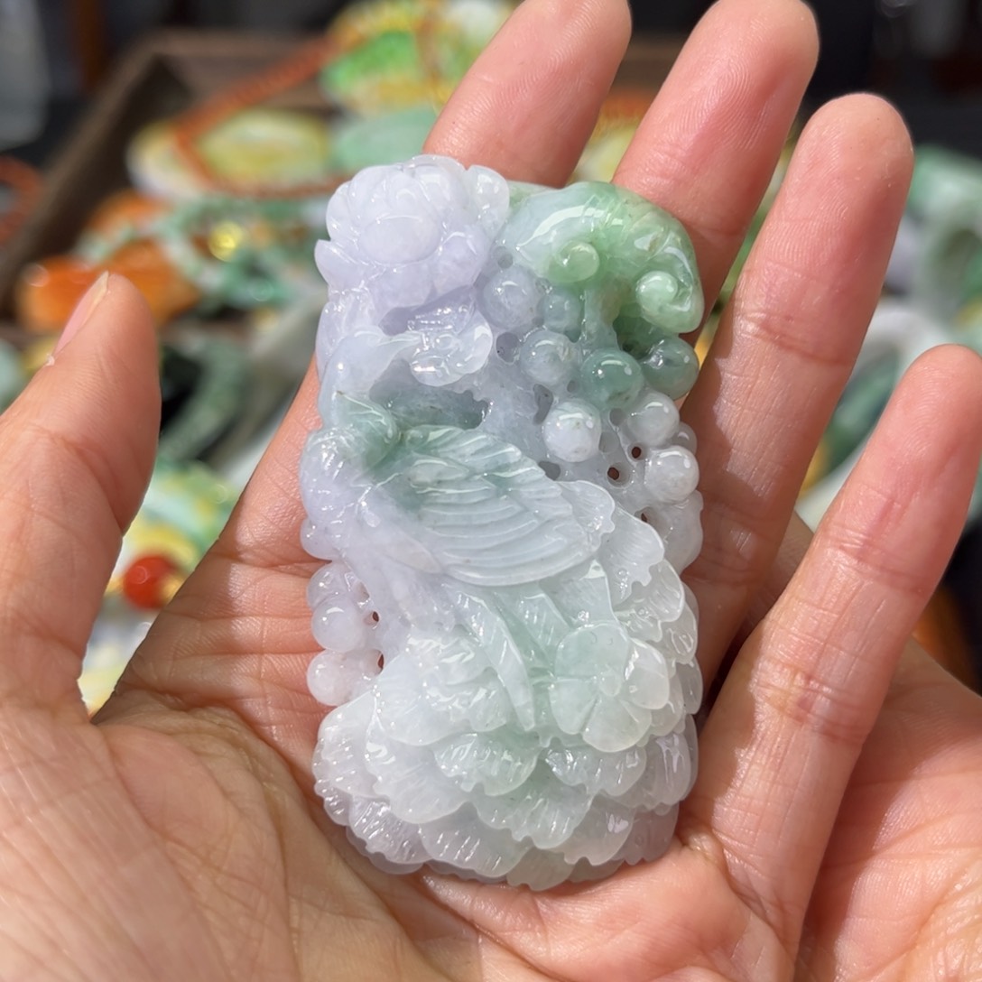 翡翠颈饰未镶嵌待编款