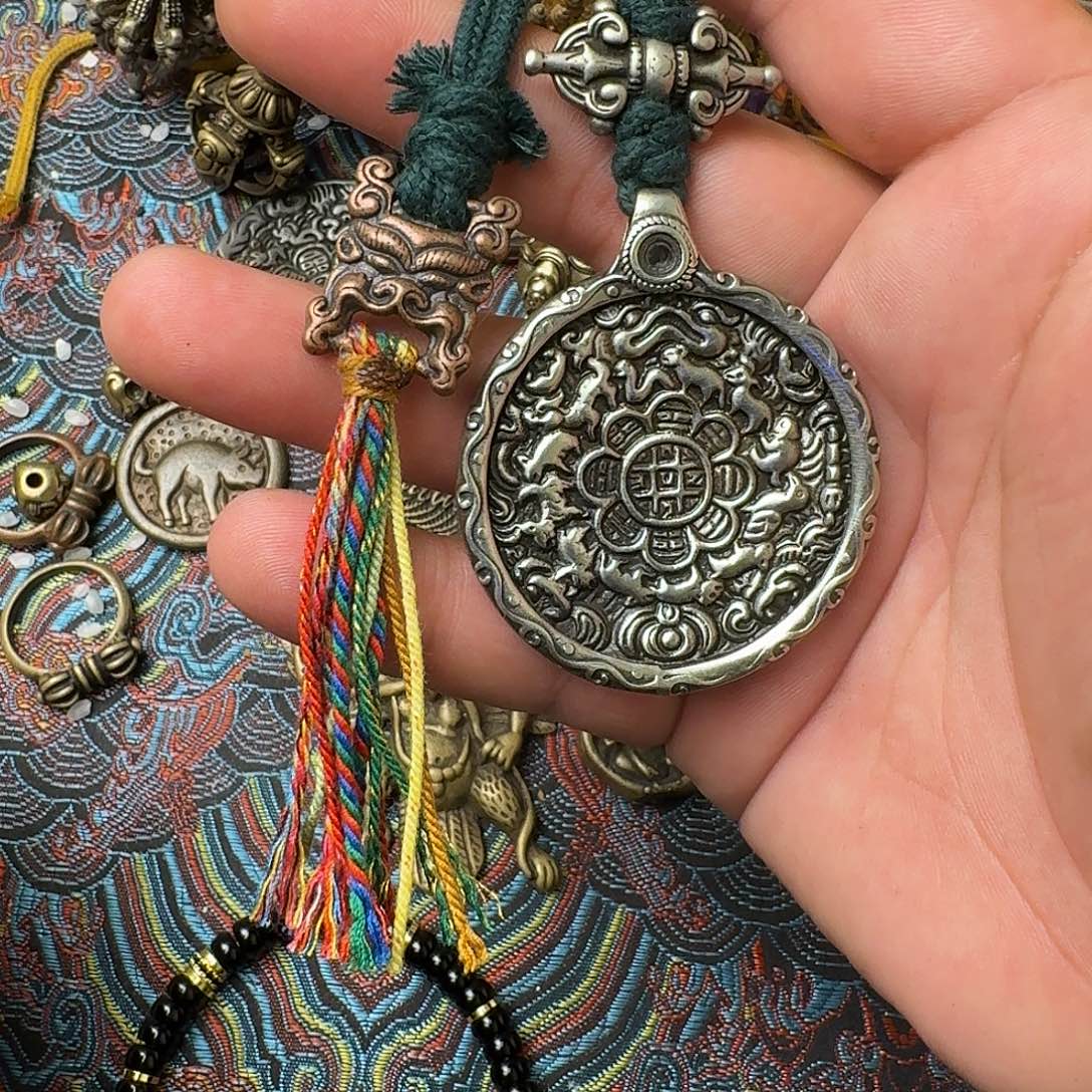 朱***2藏式风格九宫八卦牌