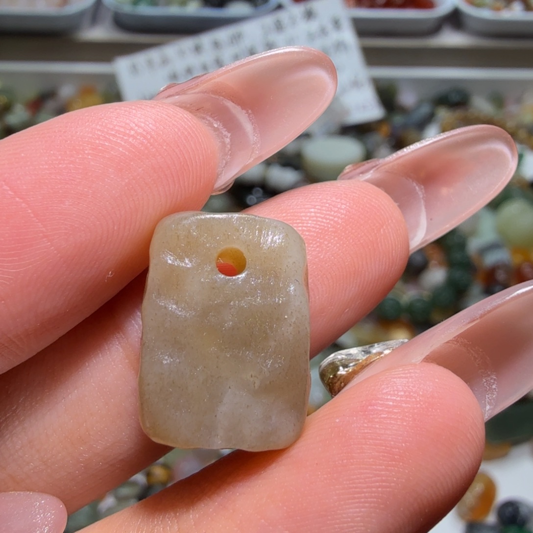 和田玉未镶嵌珠宝奇石