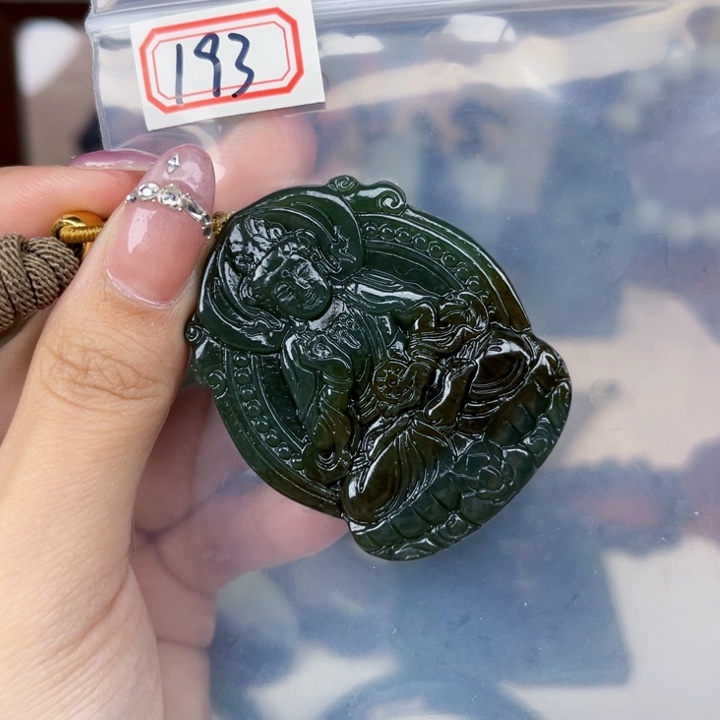和田玉未镶嵌和田玉
