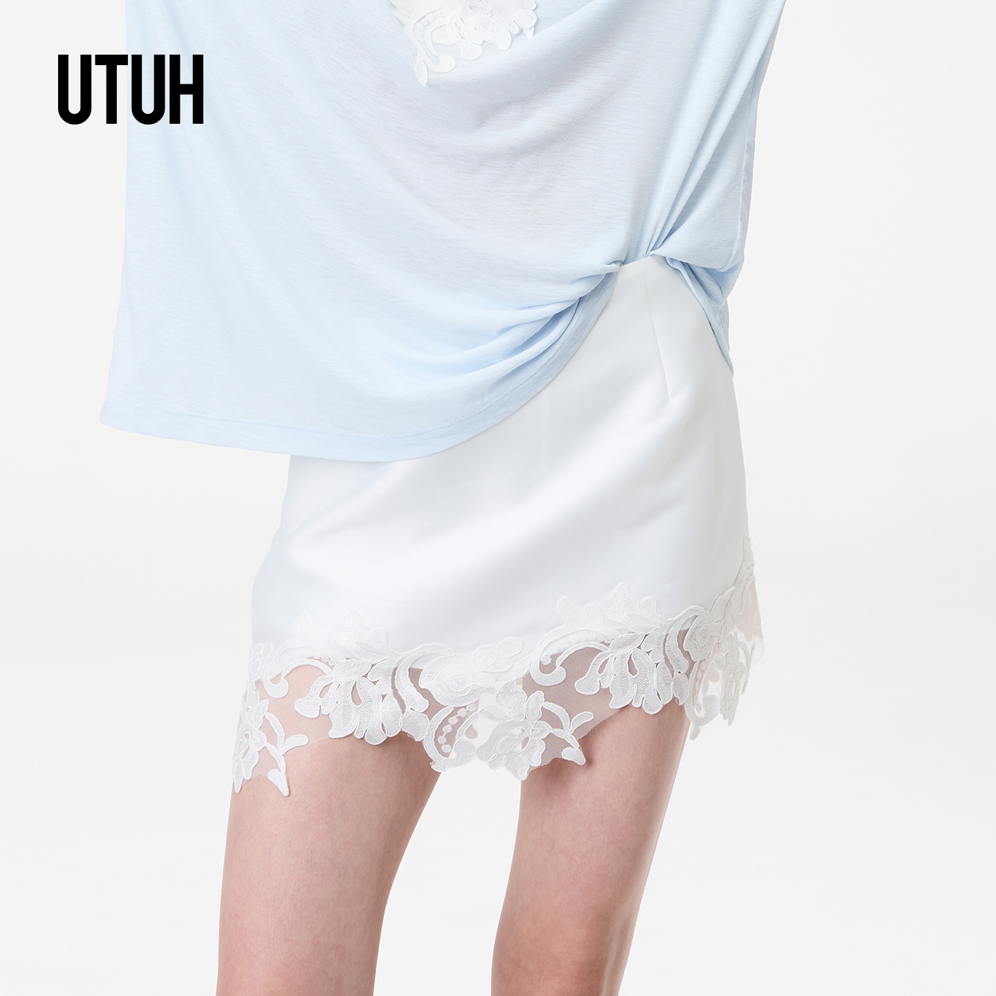 UTUH白色蕾丝绣花拼接短裙显瘦少女夏季百搭25夏季新款TDWWR4Q223