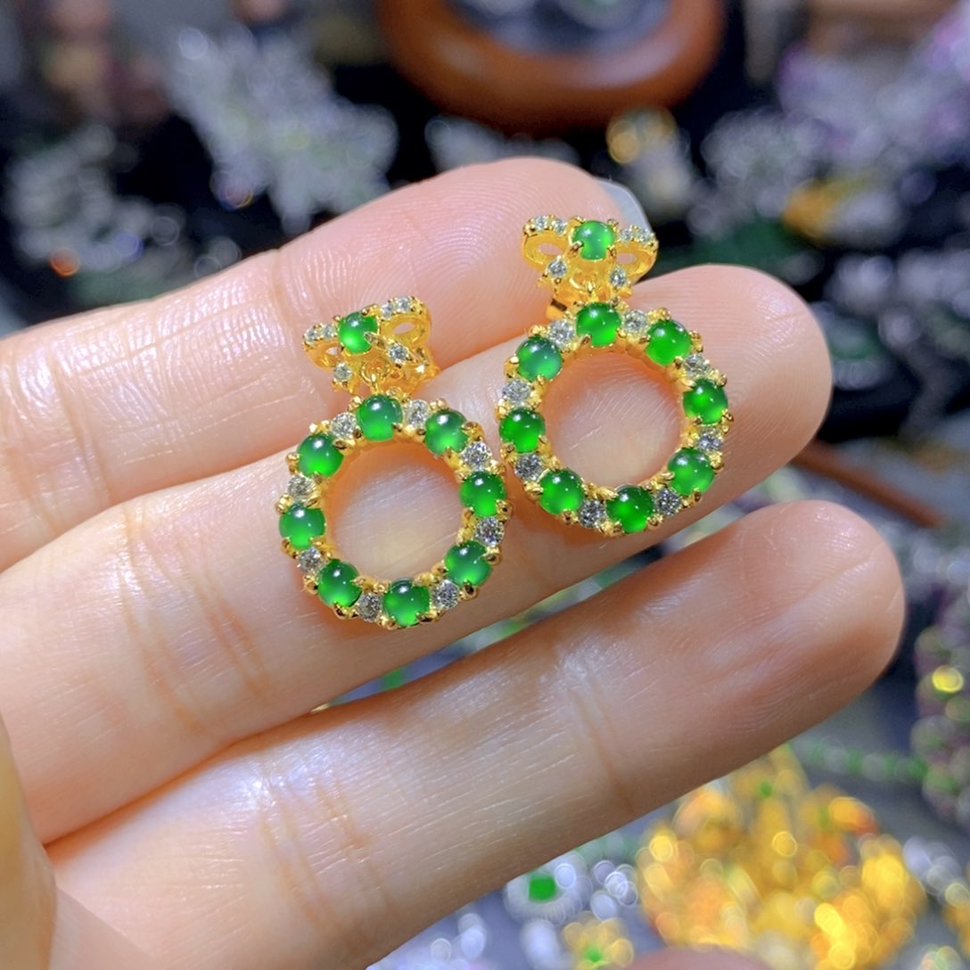 翡翠颈饰银S925镶嵌天然翡翠