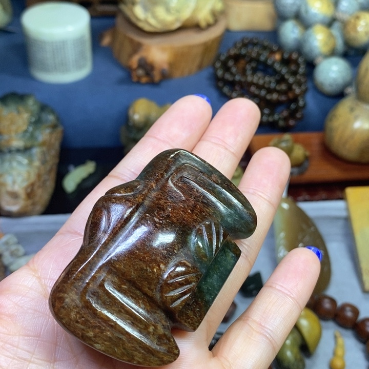 岫岩河磨玉（透闪石质玉）把件未镶嵌