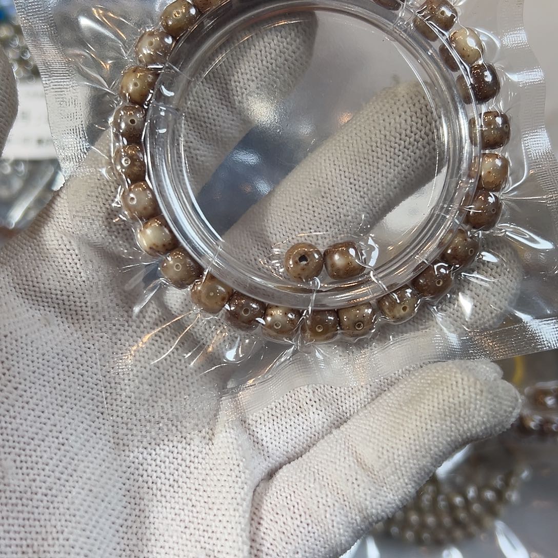 新****吊坠星月菩提8的粉冰，689