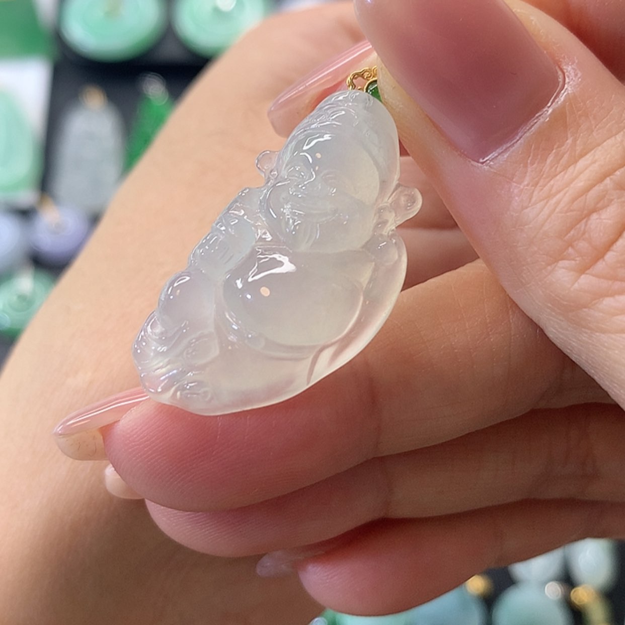 【闪购商品】翡翠吊坠(赠链)18K金镶嵌