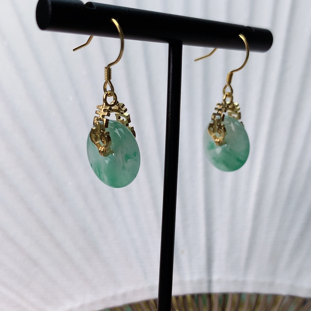 石英质玉（今日福利）冰飘花精品耳饰未镶嵌